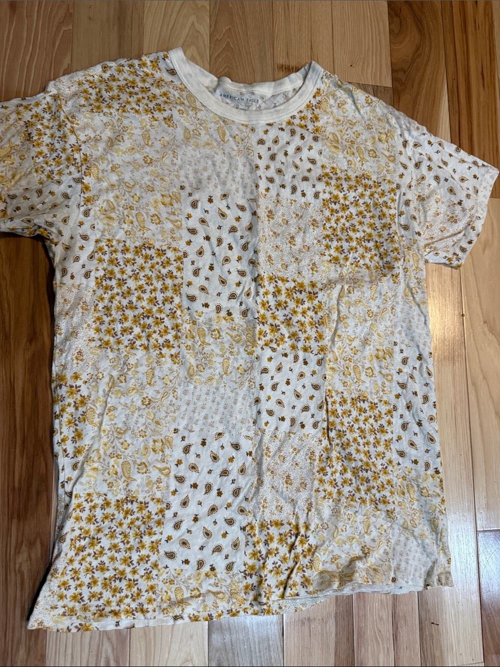 American Eagle Outfitters White & Mustard Patchwork Floral Short Sleeve Tee